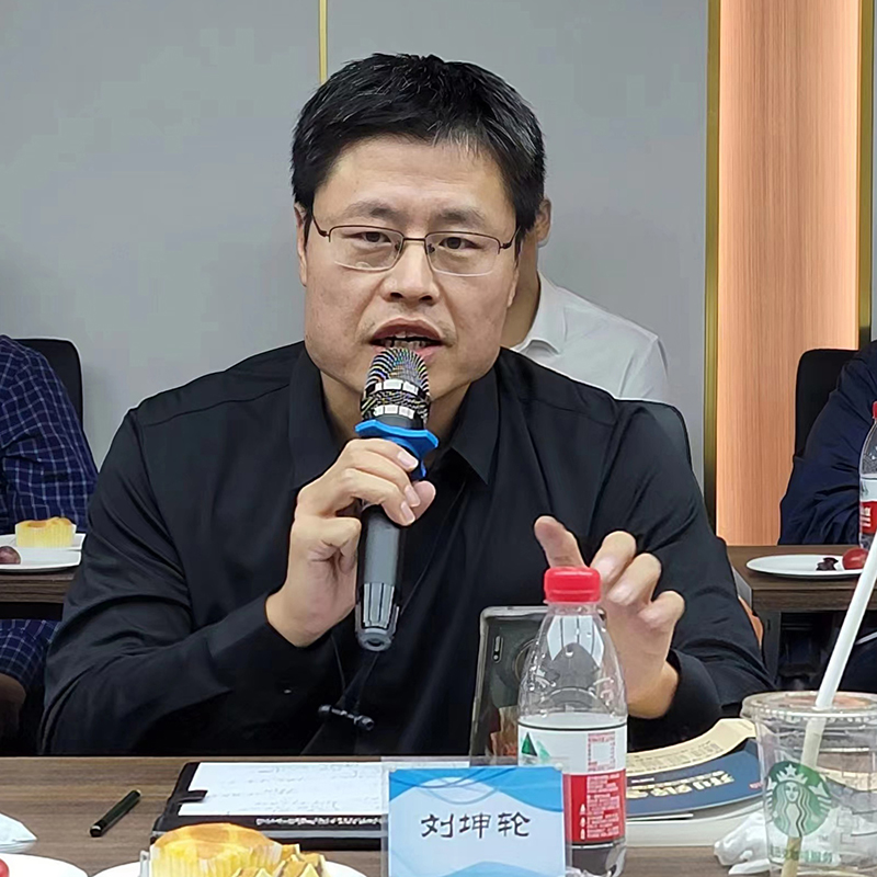 刘坤轮.jpg 刘坤轮.jpg