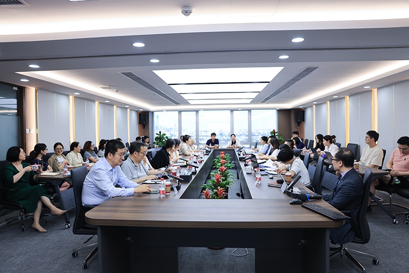 1C8A1330.jpg 1C8A1330.jpg